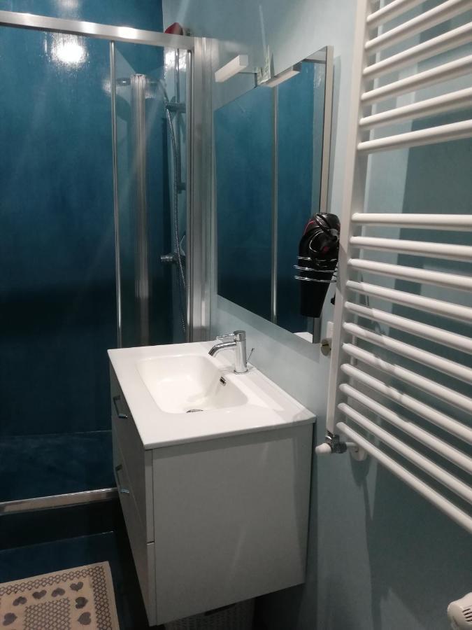 La Tana Tra I Tetti Bed and Breakfast Genova Eksteriør billede